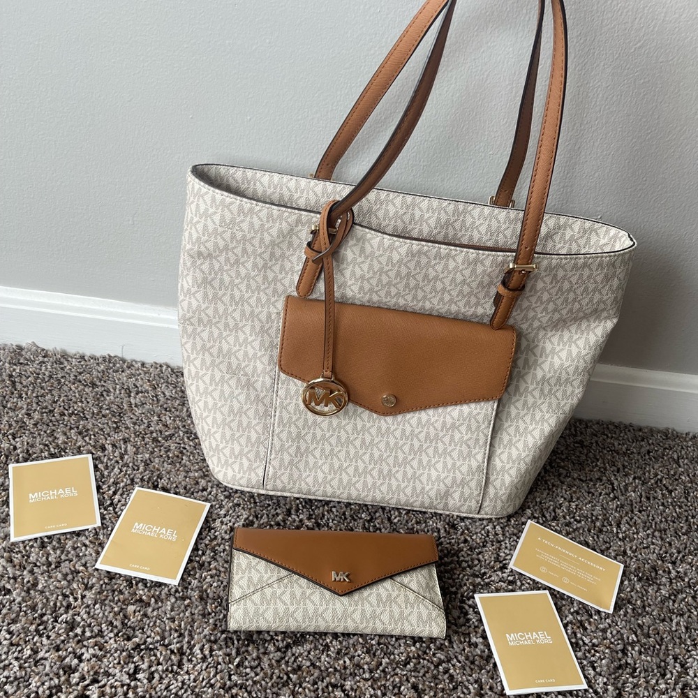 Michael Kors Tote Bag and Wallet